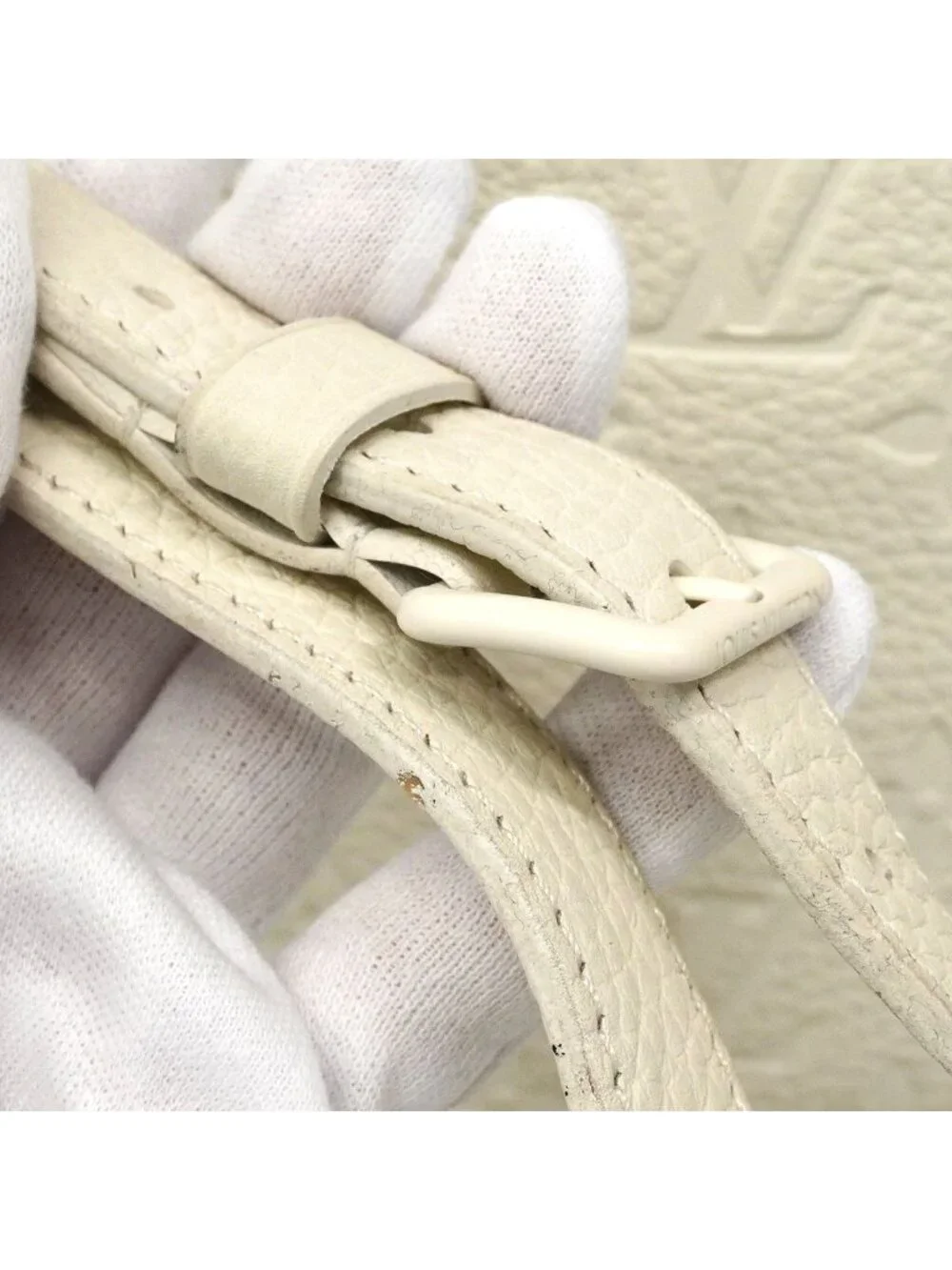 Louis Vuitton Shoulder Bag Monogram Taurillon Soft Trunk Blanc